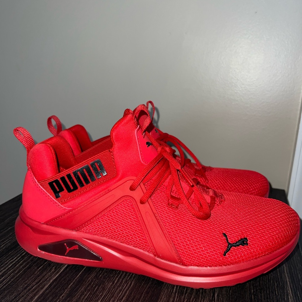 Size 10.5 - PUMA Enzo 2 High Risk Red Like New Condition - Picture 4 of 8
